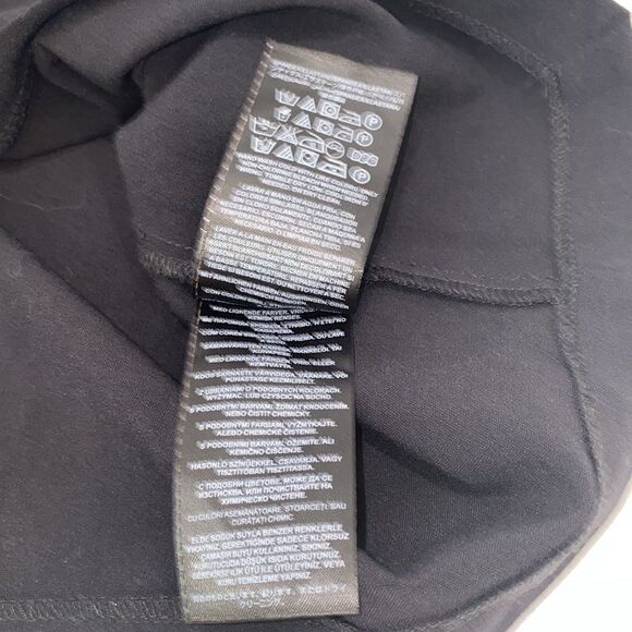 Guess Front Split Solid Black Mini Skirt Size Small - Picture 10 of 11